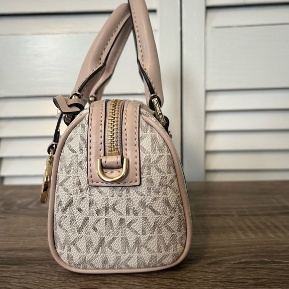 COPY - Michael Kors Bedford Legacy Extra-Small Logo Duffle Crossbody Bag - Picture 5 of 11